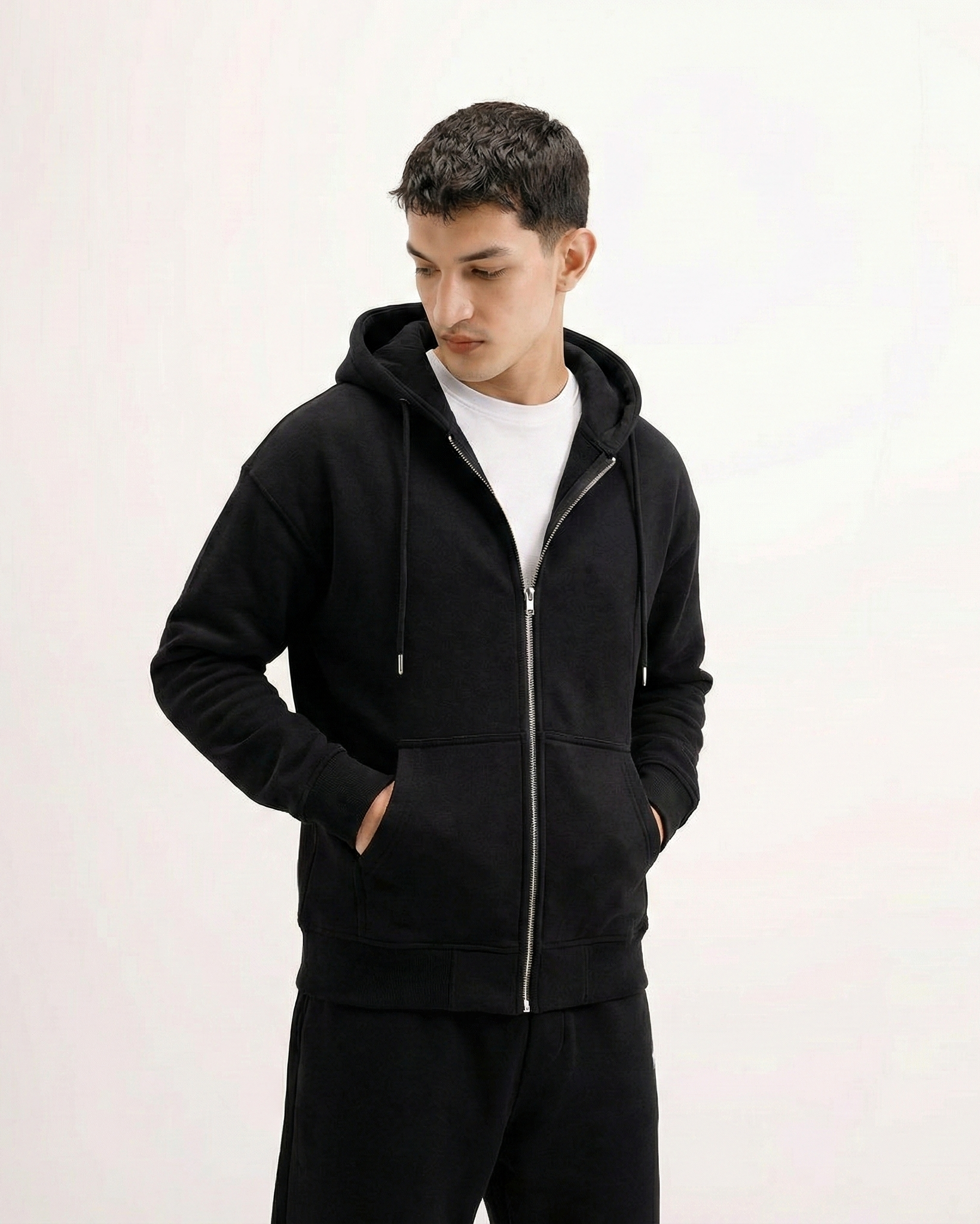 Black Classic Zipper Hoodie