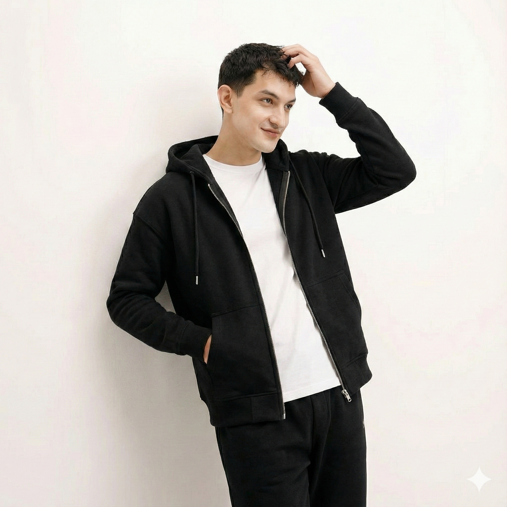 Black Classic Zipper Hoodie