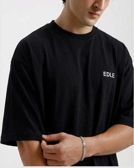 Black Classic Oversized T-shirt